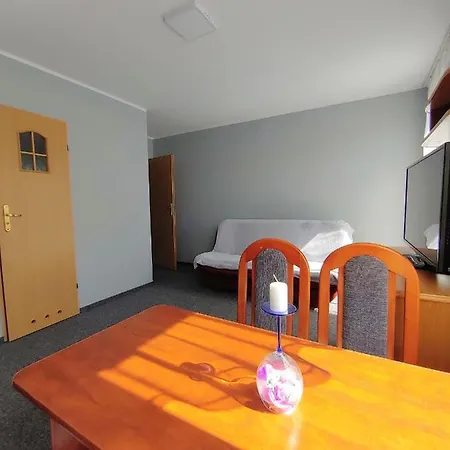 Wczasypustkowo Quarto em Acomodações Particulares Pustkowo