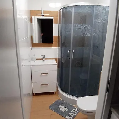 Wczasypustkowo Quarto em Acomodações Particulares Pustkowo