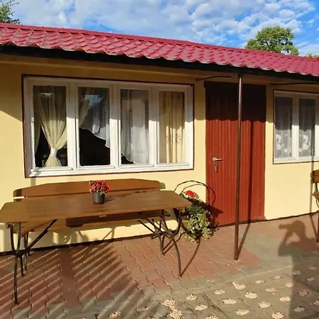 Wczasypustkowo Quarto em Acomodações Particulares Pustkowo